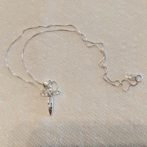 Cross nNecklace